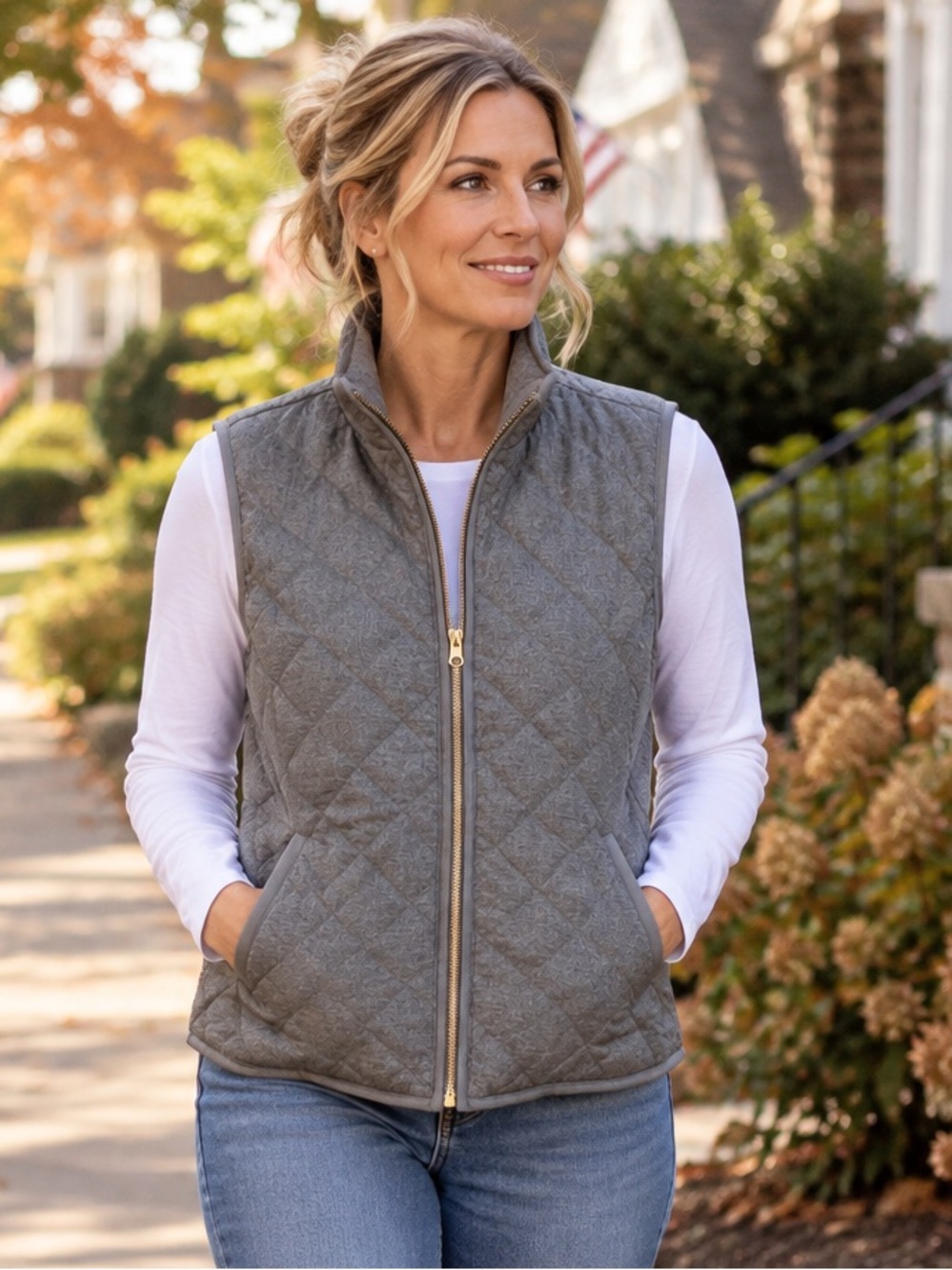 Old Navy Gray Quilted Vest Women’s Medium Lightweight Zip Front